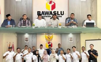 humas bawaslu sampang
